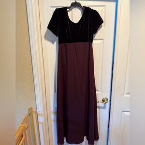 Rhapsody Velvet Maxi Dress in Rich Purple